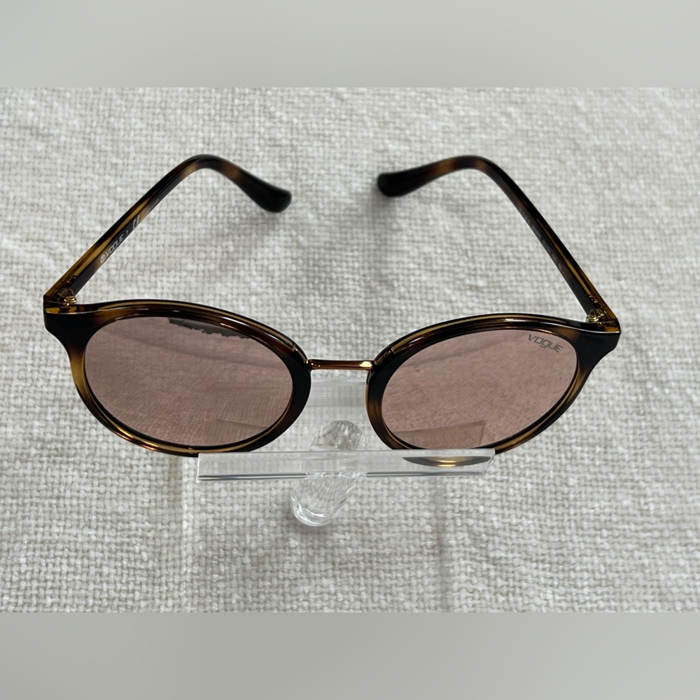 Vogue Round Mirrored Sunglasses